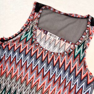 Jennifer Lopez Tank Top Chevron Print Sleeveless Tunic‎ Top Black Trim XS